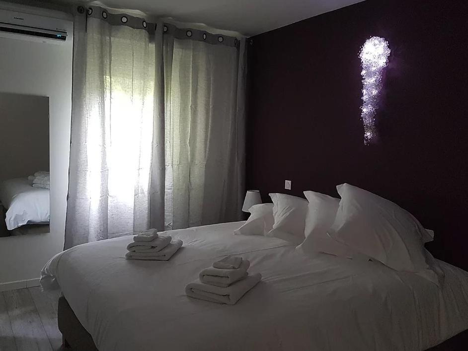 Bed and Breakfast La Maison Des Marronniers Uzès Zimmer foto