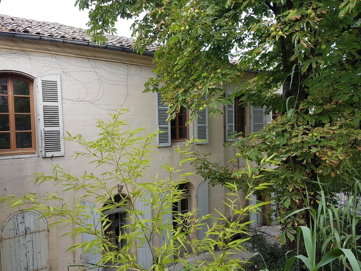 Bed and Breakfast La Maison Des Marronniers Uzès Exterior foto